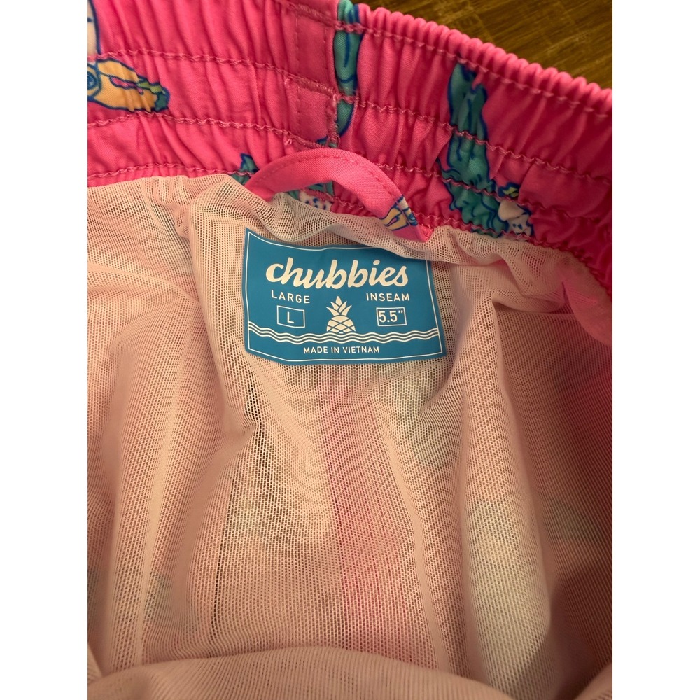 Chubbies Mens Pink Toucan Print Swim Trunks 5.5 Inch Inseam Large Board Shorts - Picture 2 of 3